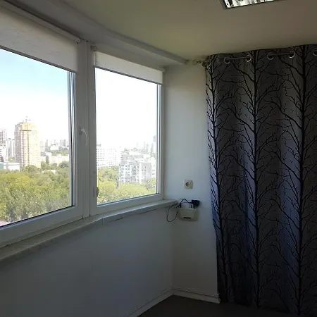 Apartman On 6th Station Fontana Odessza