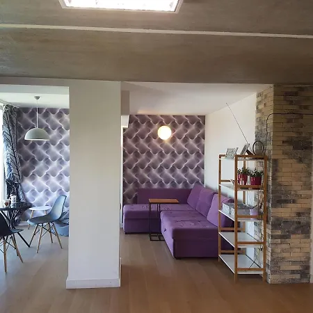 Apartmán On 6th Station Fontana